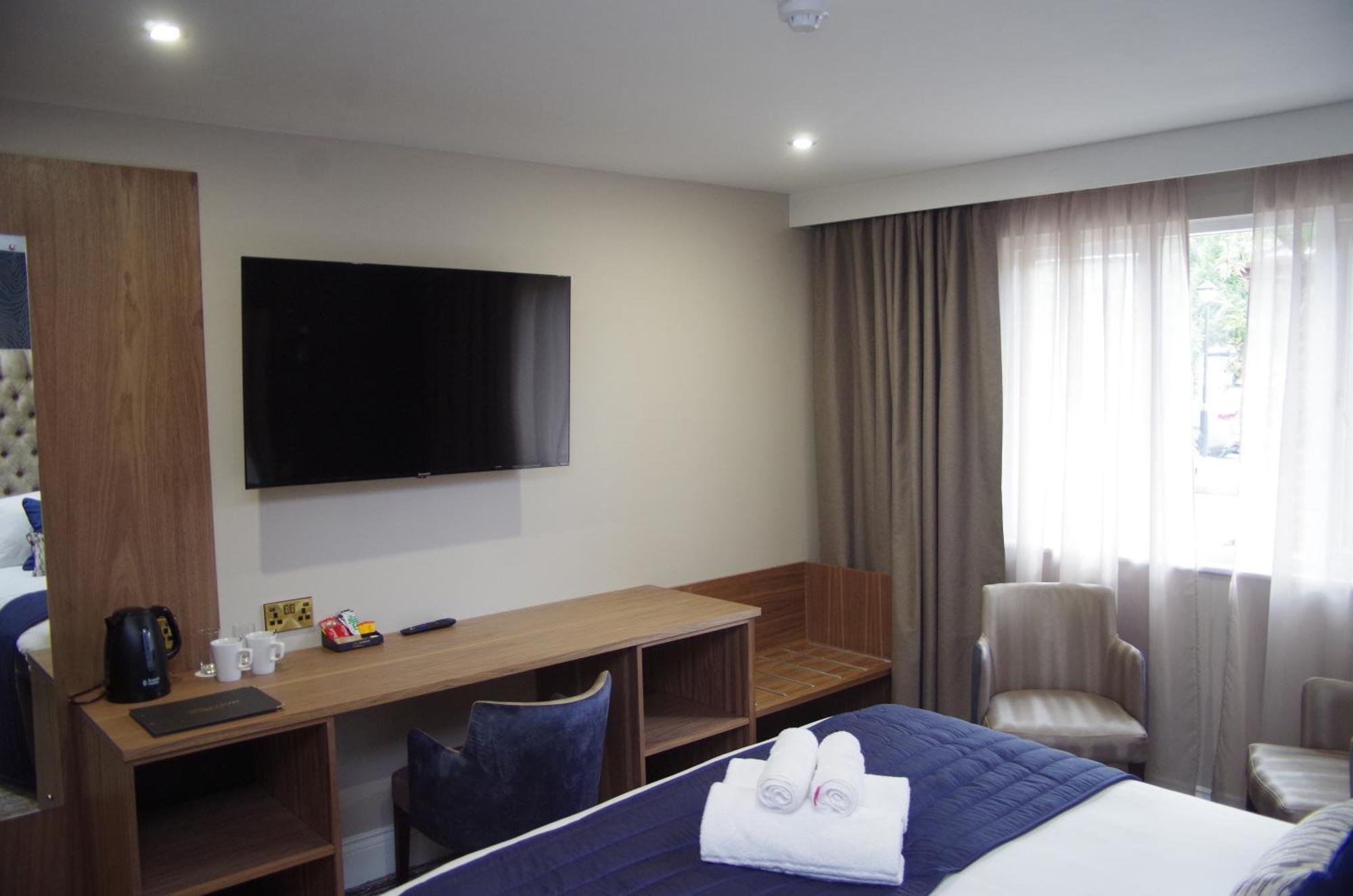 Marian Resort And Spa Престатин Екстериор снимка